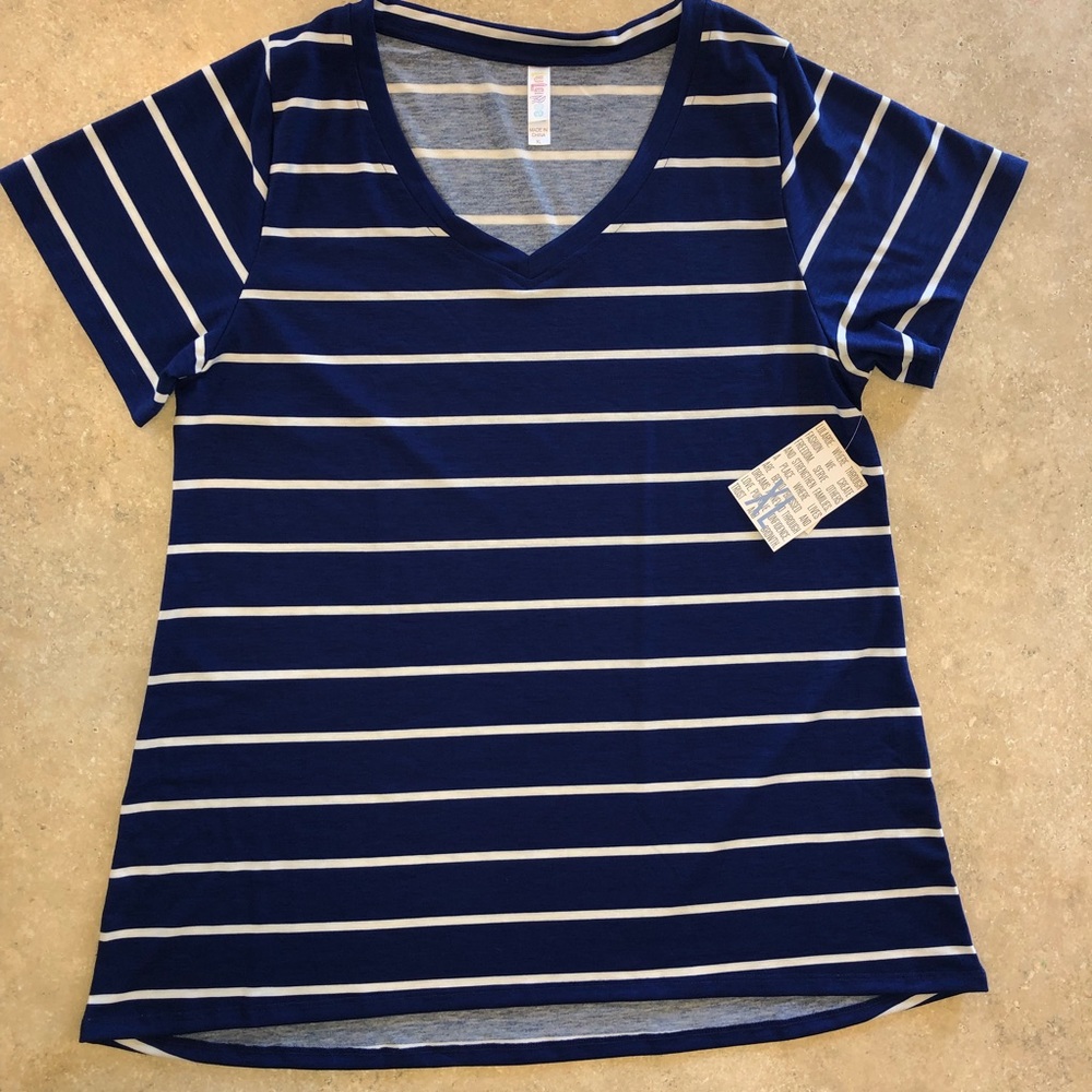 Lularoe Christy V-neck top.